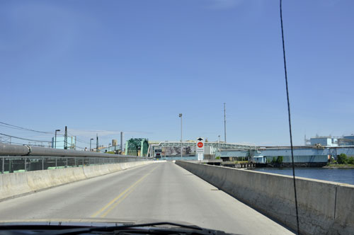 the Two RV Gypsies approaching the Canadian border